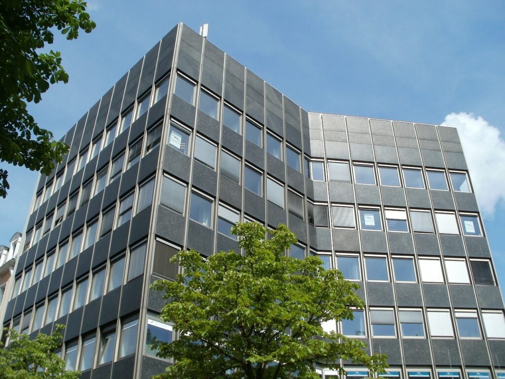 どうやって活用する？カルーセル広告の活用事例